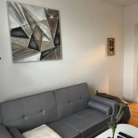 Apartment Ute - Gemuetliche Und Moderne In Der Innenstadt Pasewalk